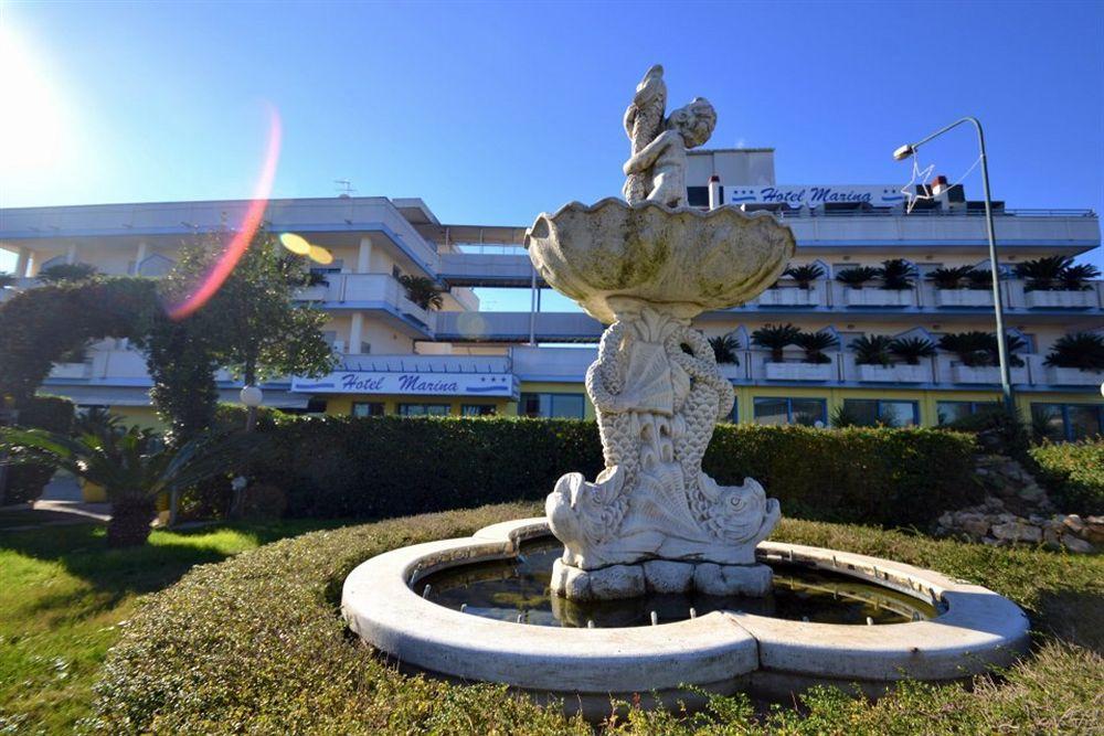 Hotel Marina Roseto Degli Abruzzi Dış mekan fotoğraf