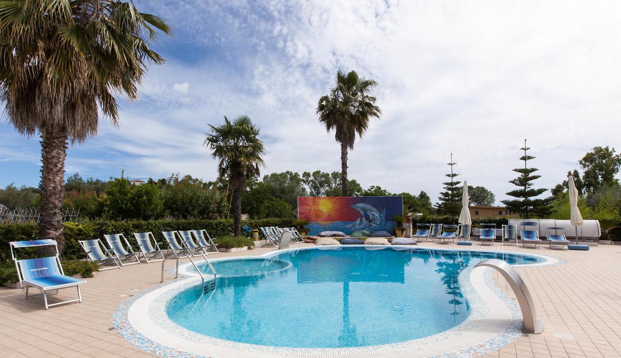Hotel Marina Roseto Degli Abruzzi Dış mekan fotoğraf