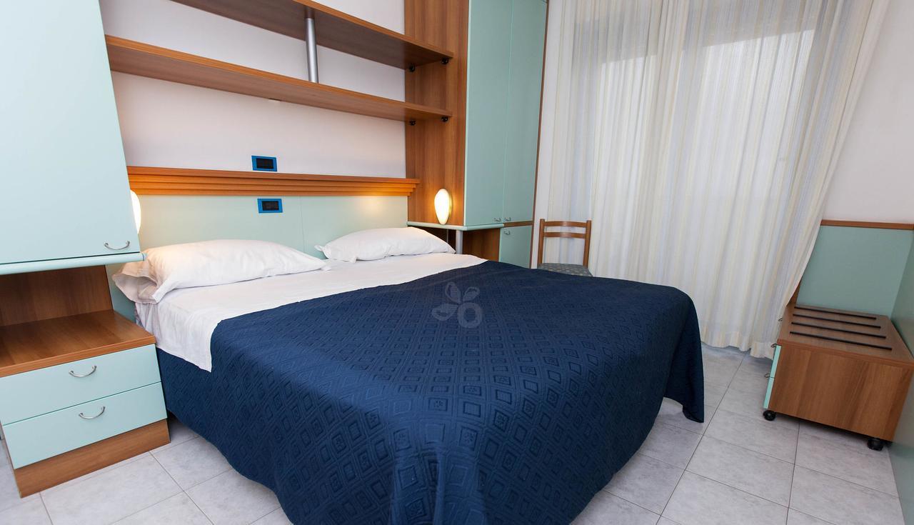 Hotel Marina Roseto Degli Abruzzi Dış mekan fotoğraf